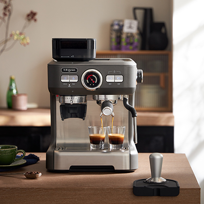 J9�����μ���(����)�ٷ���վ-������Ϸ��һƷ��