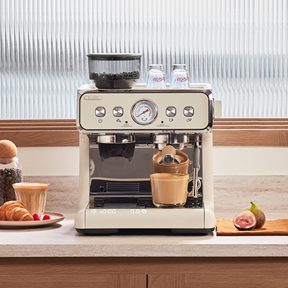 J9�����μ���(����)�ٷ���վ-������Ϸ��һƷ��